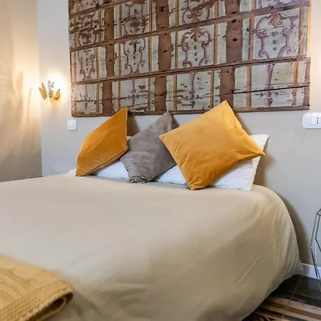 Tresca Charme Luxury Rooms Bari Exterior photo