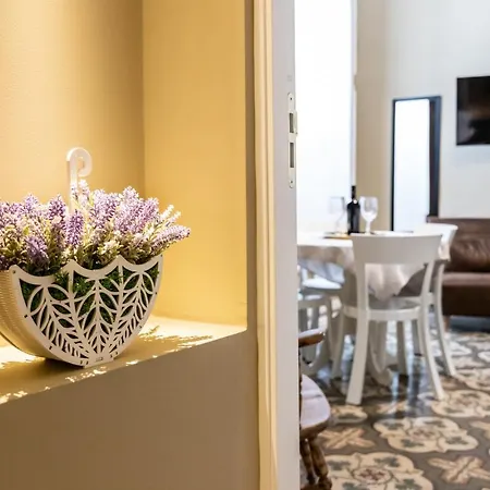Tresca Charme Luxury Rooms Bari Exterior photo